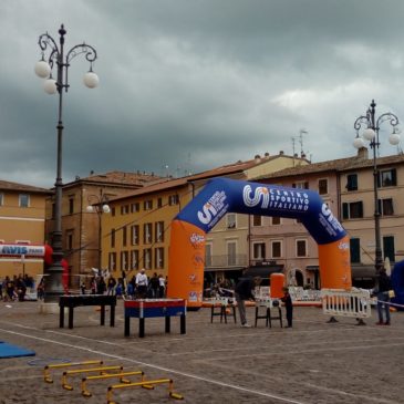 A FANO BAMBINI IN PIAZZA PER LA FESTA DEL CSI