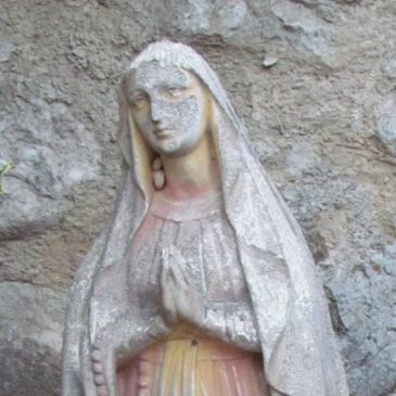 AL FORNETTO DI ANCONA RUBATA LA STATUA DELLA MADONNA