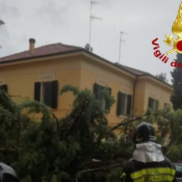 MALTEMPO: BOMBA D’ACQUA AD ANCONA