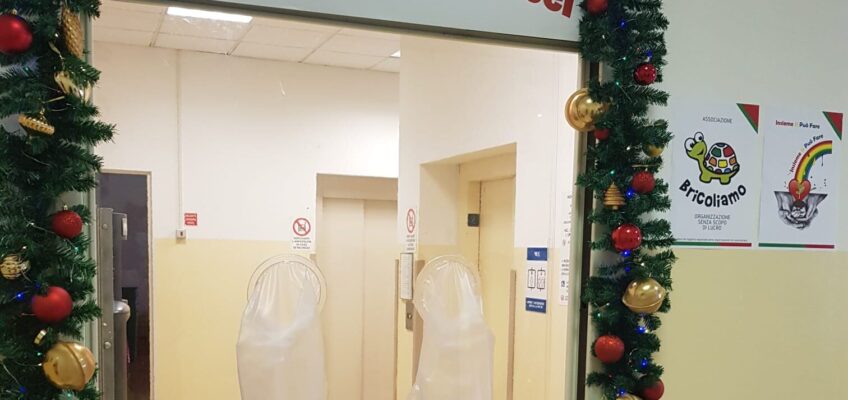 A CHIARAVALLE ARRIVA LA PORTA DEGLI ABBRACCI IN OSPEDALE