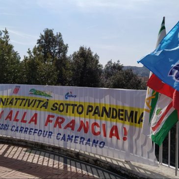 I LAVORATORI DEL CARREFOUR MANIFESTANO IN REGIONE