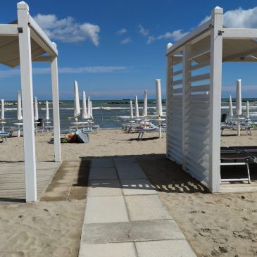 ULTIMA DOMENICA DI AGOSTO IN SPIAGGIA