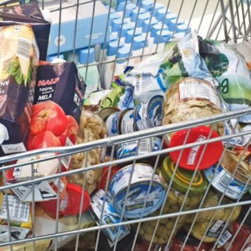 EFFETTO GUERRA SULLA SPESA: SCATTA LA CORSA NEI SUPERMERCATI