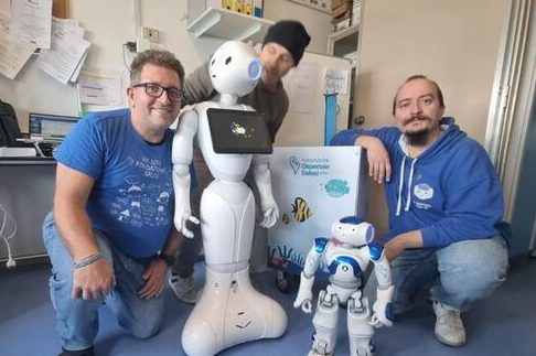 AL SALESI UN ROBOT IN CORSIA PER AIUTARE I BAMBINI A SUPERARE LA PAURA DELLA SALA OPERATORIA