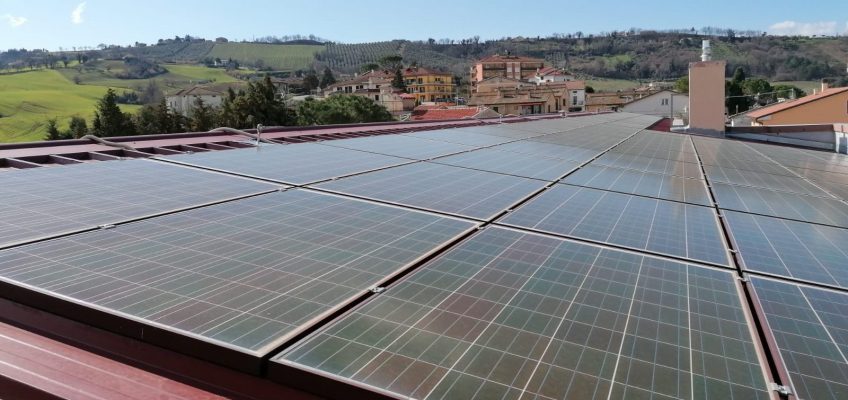 LUCE PUBBLICA GRAZIE AL FOTOVOLTAICO