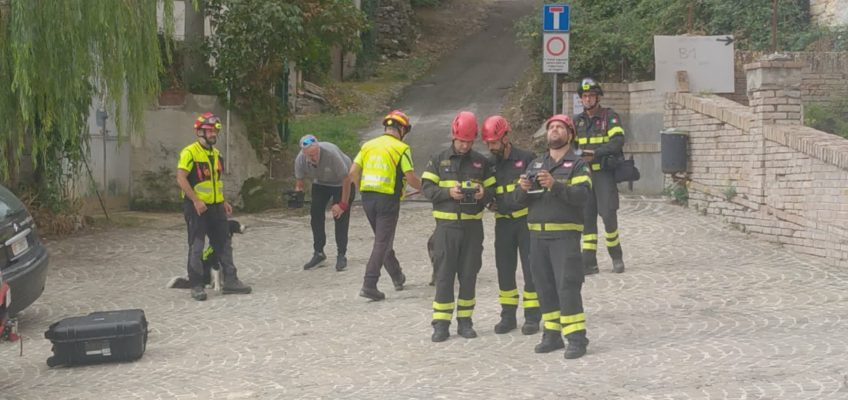 EMERGENZA TERREMOTO, SCATTA L’ESERCITAZIONE A CALDAROLA, TOLENTINO E CAMERINO