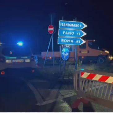 URBINO: SCONTRO TRA UN BUS E UN’AMBULANZA, QUATTRO MORTI