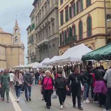 AD ANCONA AL  VIA LA FIERA DI SAN CIRIACO