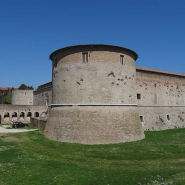 RIAPRE ROCCA COSTANZA A PESARO