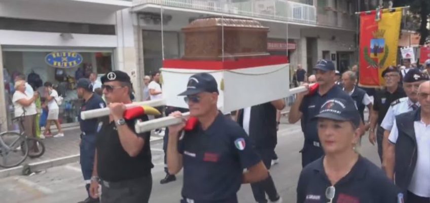 A CIVITANOVA TORNA LA PROCESSIONE DI SAN MARONE