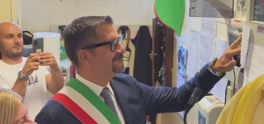 SILVETTI SUONA LA PRIMA CAMPANELLA ALLE MAGGINI DI ANCONA