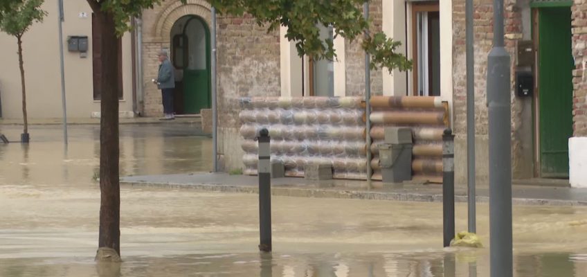 CASTELFERRETTI SOTT’ACQUA, TRA ALLAGAMENTI E  SFOLLATI IL COMUNE CHIEDE LO STATO DI EMERGENZA