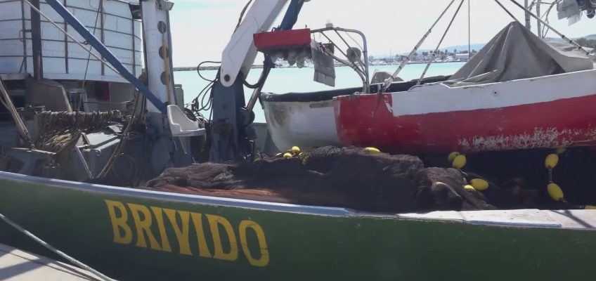 A SAN BENEDETTO AFFONDA UNA LAMPARA, MUORE UN PESCATORE DI 60 ANNI