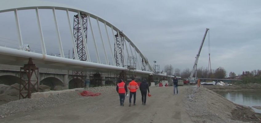 CESANO DI SENIGALLIA, POSATO L’ULTIMO CONCIO SULLA CICLOPEDONALE