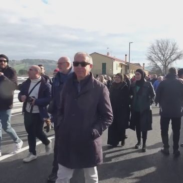 JESI, APRE IL NUOVO PONTE SAN CARLO