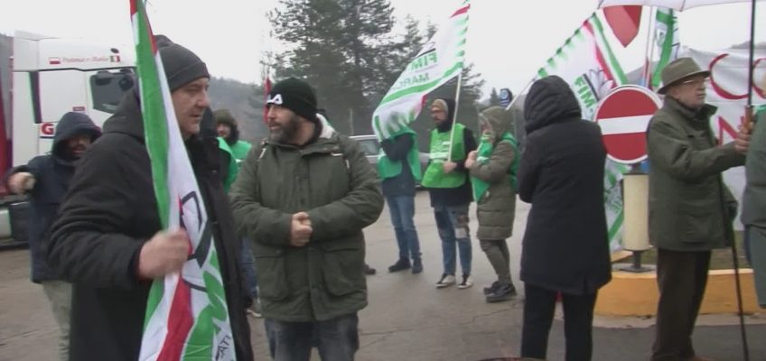 BEKO COMUNANZA, PROTESTA DEI METALMECCANICI