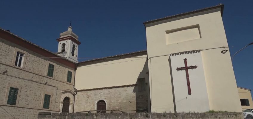 LAVORI DI SISTEMAZIONE NELLA CHIESA DI SANTA MARIA ASSUNTA A CINGOLI